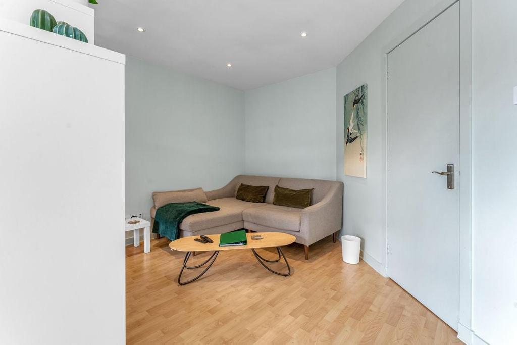 Guestready - Peaceful Retreat In Leith Lägenhet Edinburg Exteriör bild